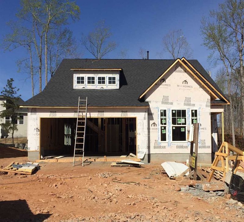 124 Sweet Maple Ct, Holly Springs, NC 27540