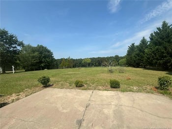 124 Sycamore Ct, Benson, NC 27504