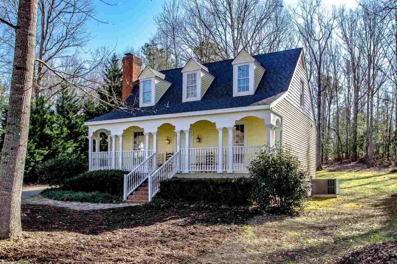 124 Thistle Dr, Youngsville, NC 27596