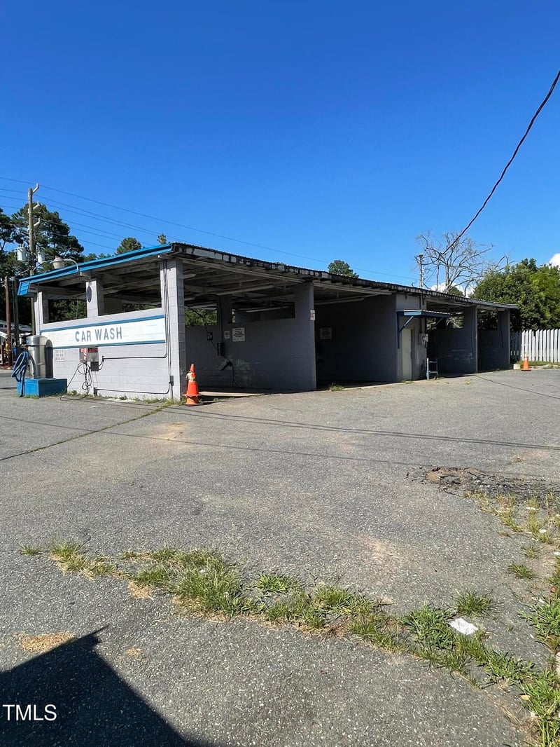 124 Thompson St, Pittsboro, NC 27312