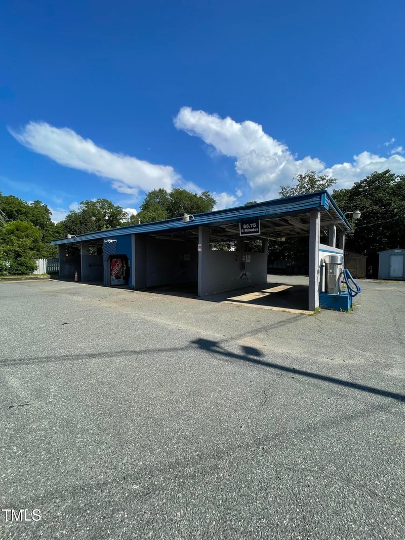 124 Thompson St, Pittsboro, NC 27312