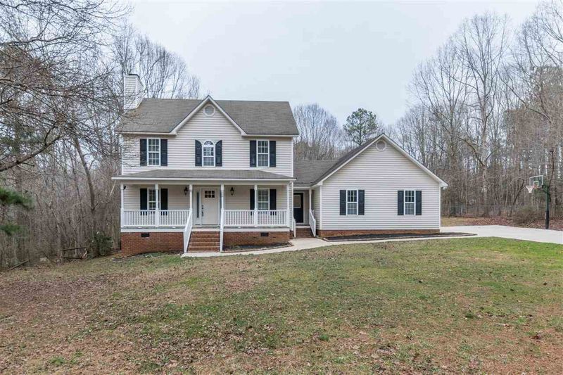 124 Walker Rn, Selma, NC 27576