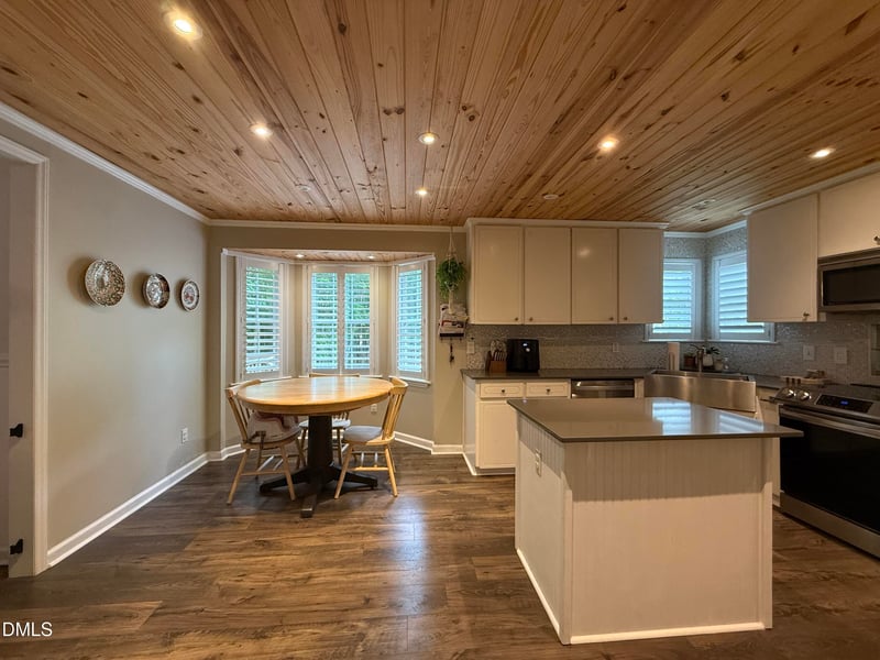 124 Walker , Selma, NC 27576