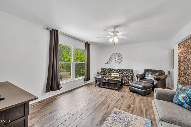 124 Wicklow Ln, Durham, NC 27713