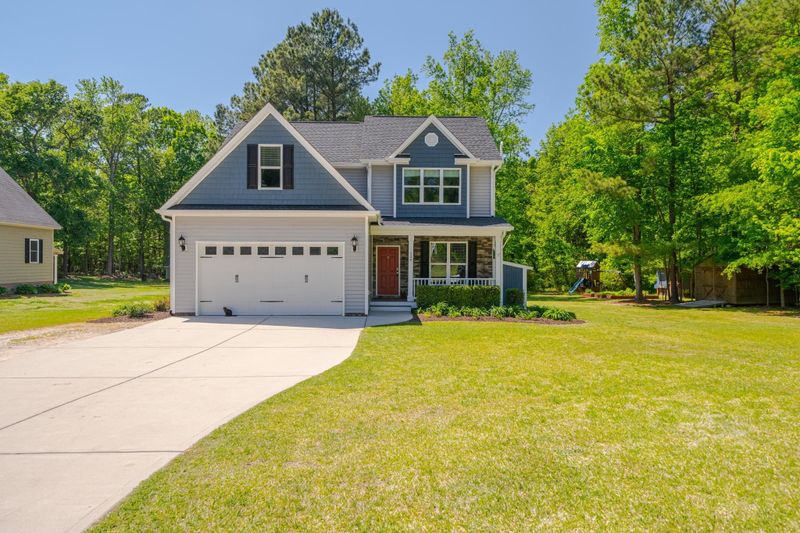 124 Wiley Oaks Dr, Wendell, NC 27591