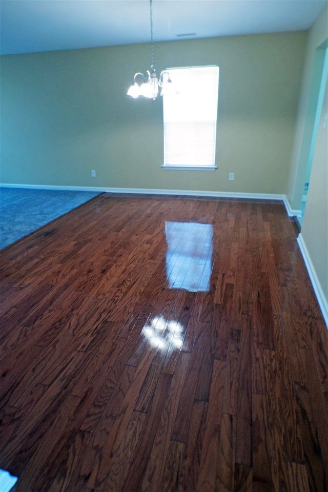 124 Willowridge Dr, Sanford, NC 27330