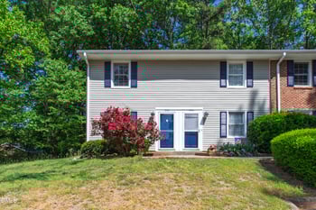 1240 Jamestown Ct, Cary, NC 27511