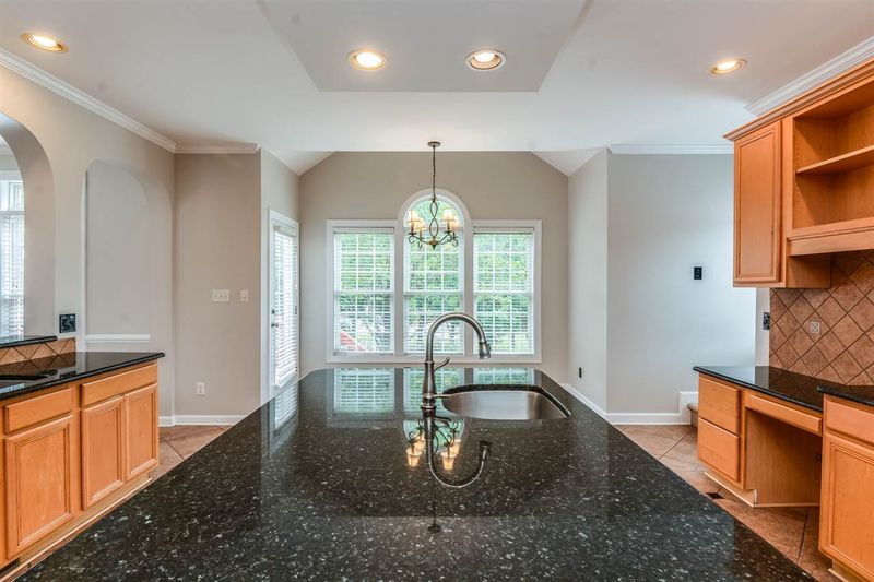 12400 Fieldmist Dr, Raleigh, NC 27614