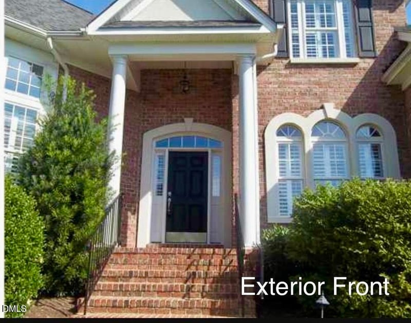 12400 Village Gate Way, Raleigh, NC 27614