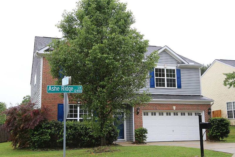 12401 Ashe Ridge Ln, Durham, NC 27703