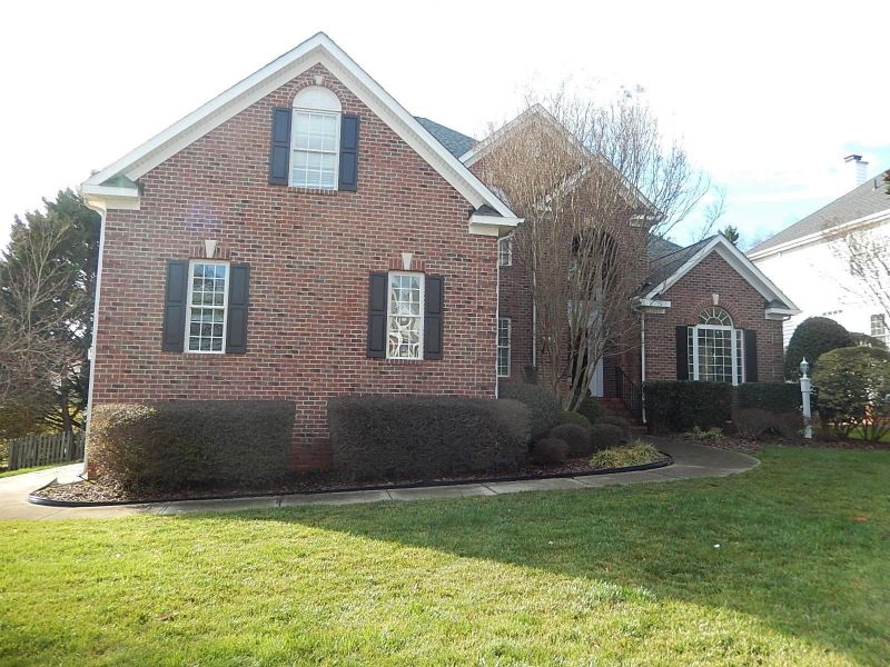 12401 Village Gate Way, Raleigh, NC 27614