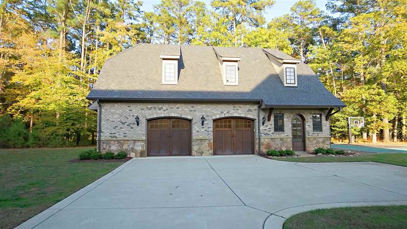 12404 Birchfalls Dr, Raleigh, NC 27614