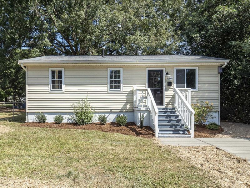1241 Daladams St, Raleigh, NC 27603