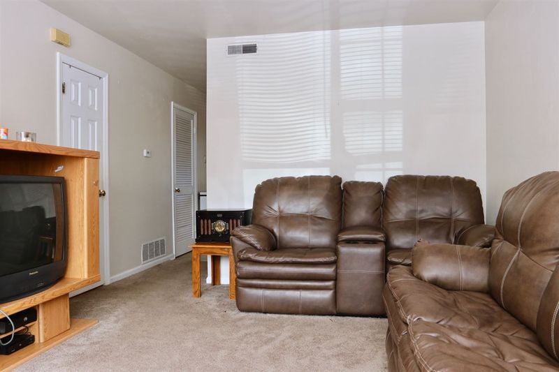 1241 S Fifth St #C4, Mebane, NC 27302