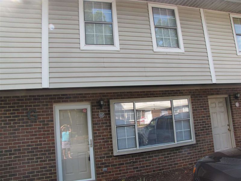 1241 S Fifth St #G2, Mebane, NC 27302
