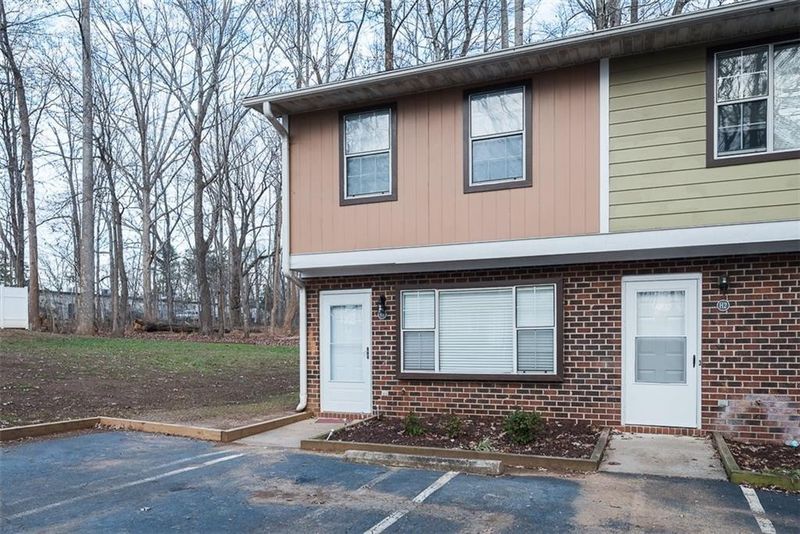 1241 S Fifth St, Mebane, NC 27302