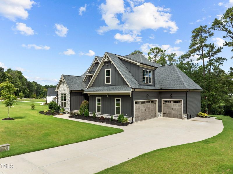 1241 Perry Bluff Dr, Wake Forest, NC 27587