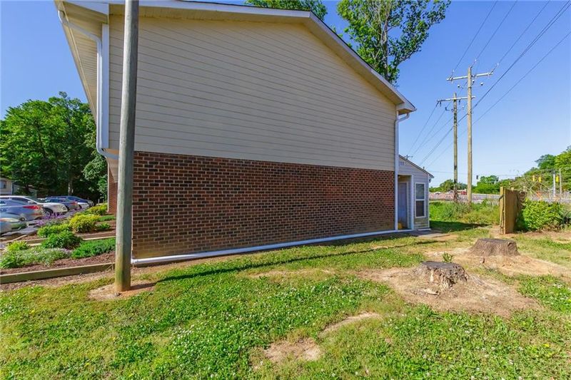 1241 S Fifth St #C1, Mebane, NC 27302