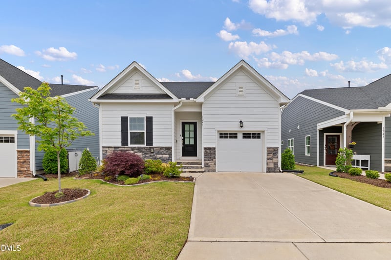 1241 White Flint Cir, Durham, NC 27703