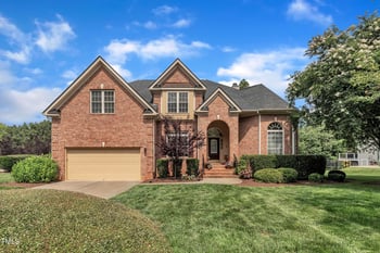 12412 Mayhurst Pl, Raleigh, NC 27614