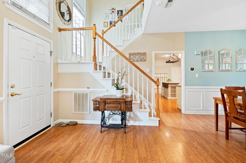 12416 Harcourt Dr, Raleigh, NC 27613