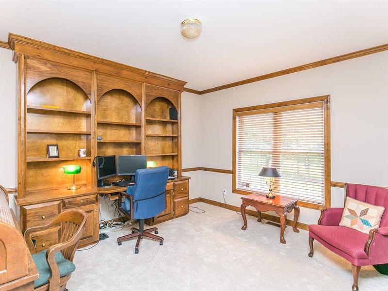 12416 Mayhurst Pl, Raleigh, NC 27614