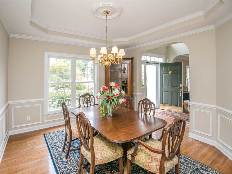 12416 Mayhurst Pl, Raleigh, NC 27614