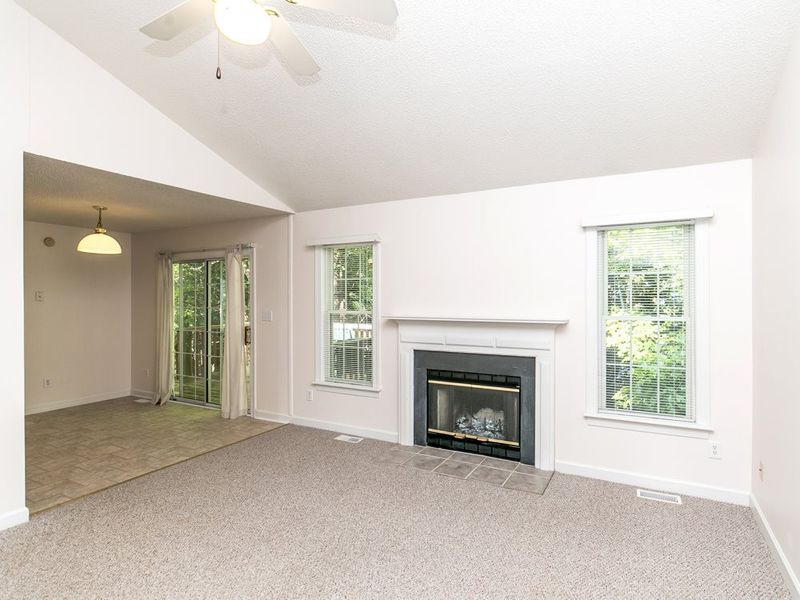 1242 Beringer Forest Ct, Wake Forest, NC 27587