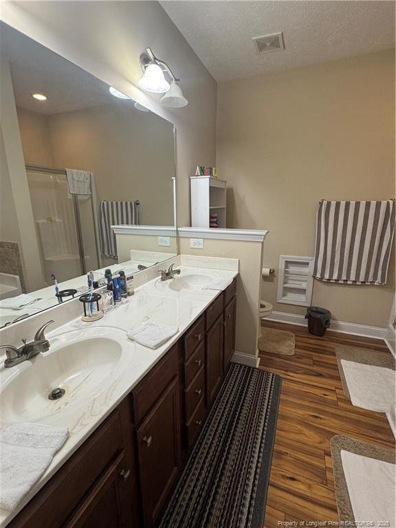 1242 Brickyard Dr, Fayetteville, NC 28306