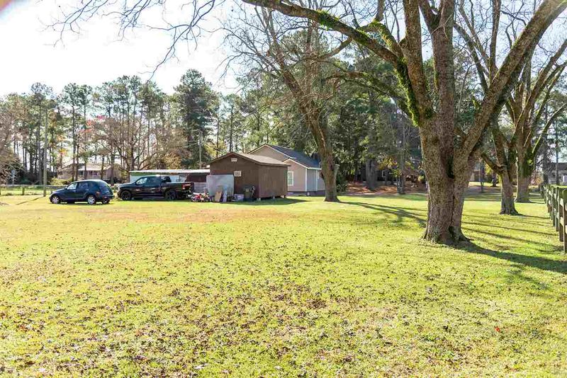 1242 Marler Rd, Benson, NC 27504