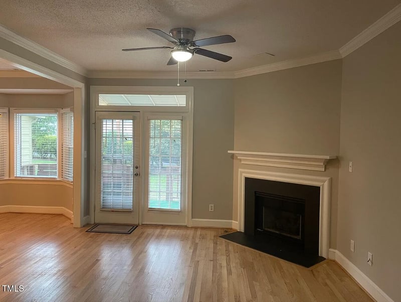 1242 Shadowbark Ct, Raleigh, NC 27603