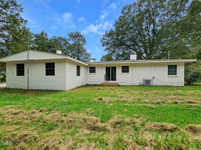 1243 Nc 231 , Wendell, NC 27591