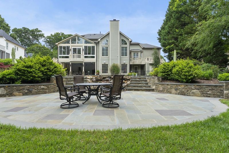 12431 Canolder St, Raleigh, NC 27614