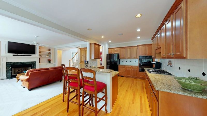 12432 Canolder St, Raleigh, NC 27614