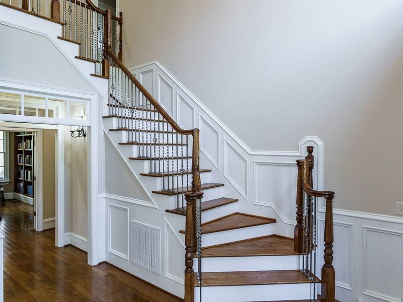 12433 Richmond Run Dr, Raleigh, NC 27614