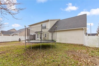 1244 Chimney Swift Dr, Fayetteville, NC 28306