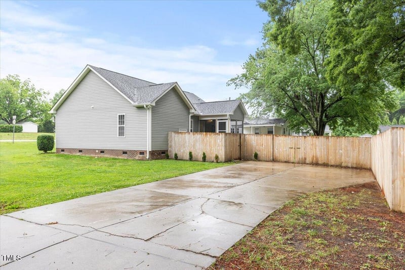 12449 Pamlico St, Middlesex, NC 27557