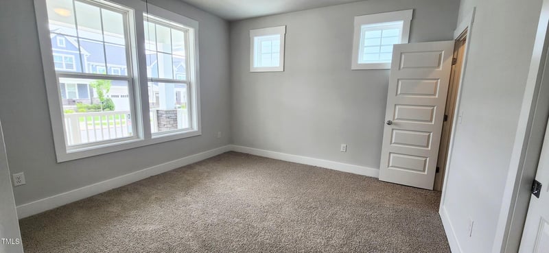 1245 Porters Call Dr, Wendell, NC 27591