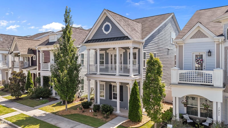 1245 Russet Ln, Apex, NC 27523