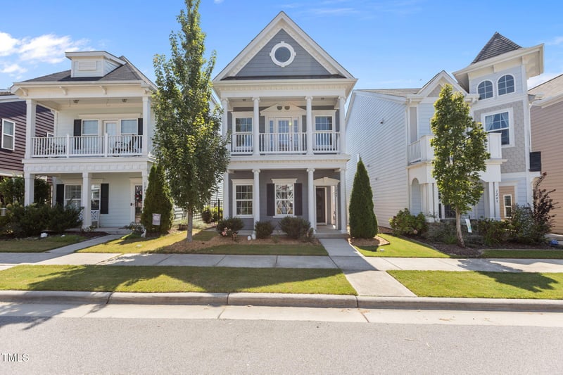 1245 Russet Ln, Apex, NC 27523
