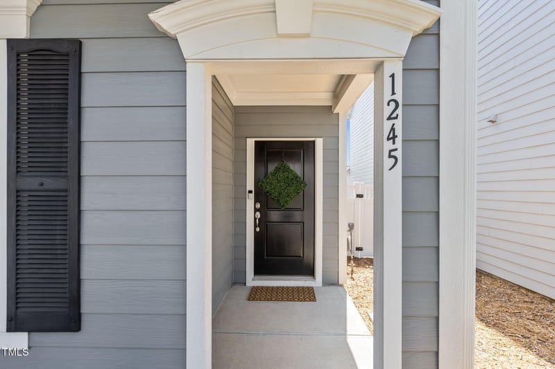 1245 Russet Ln, Apex, NC 27523