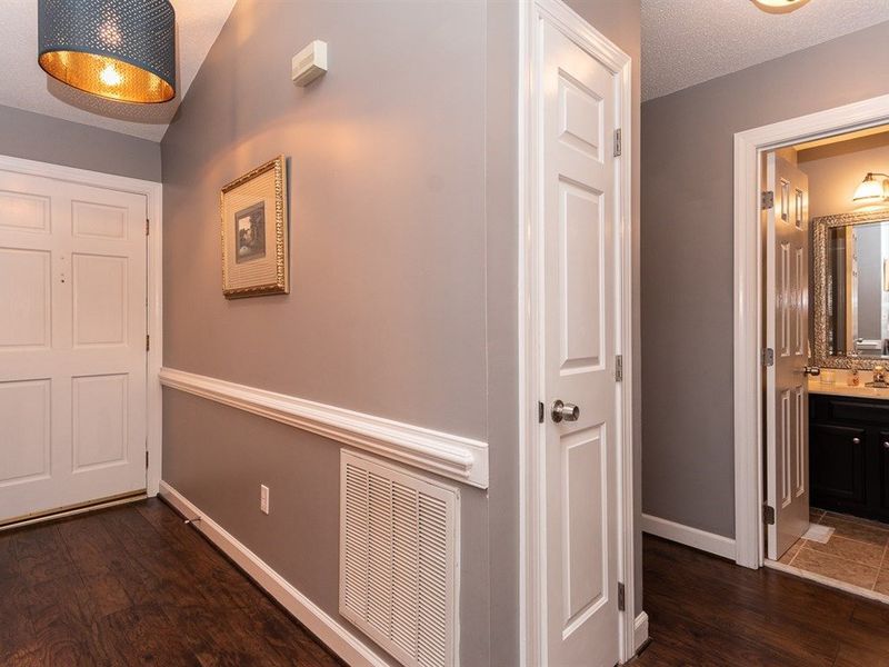 1246 Cranebridge Pl, Chapel Hill, NC 27517