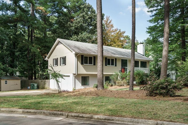 1246 Kimbolton Dr, Cary, NC 27511