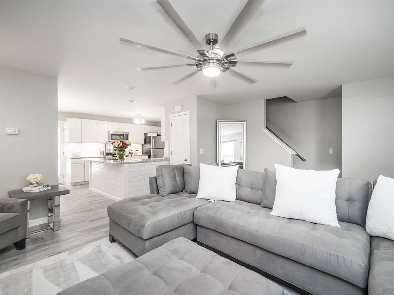 1246 Maple Rg, Burlington, NC 27217