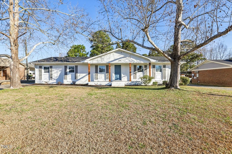1246 Nc 27 , Benson, NC 27504