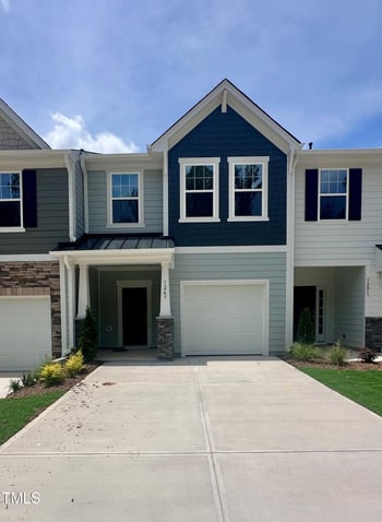 1247 Hammond Dr, Mebane, NC 27302