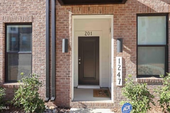 1247 Shaw View Al, Raleigh, NC 27601