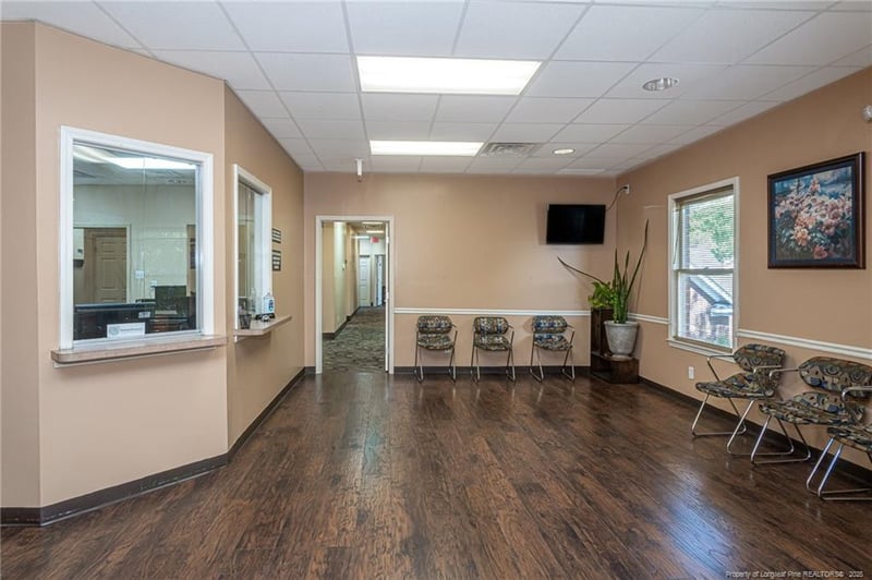 1248 Fort Bragg Rd, Fayetteville, NC 28305