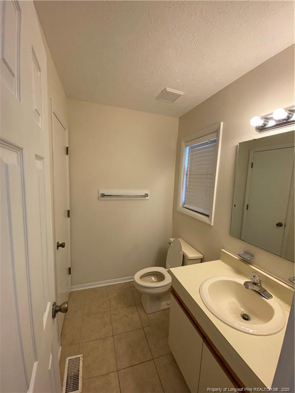 1248 North Forest Dr, Fayetteville, NC 28303