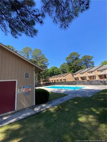 1248 North Forest Dr, Fayetteville, NC 28303